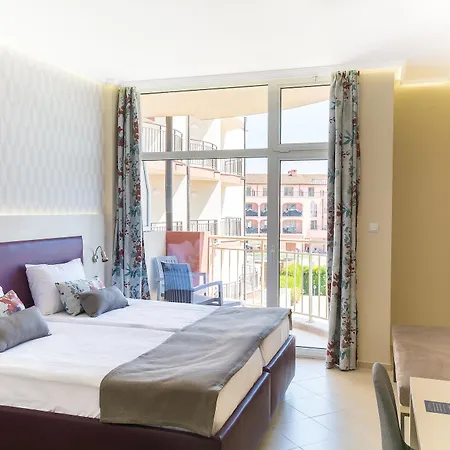 Hotel Mpm Astoria