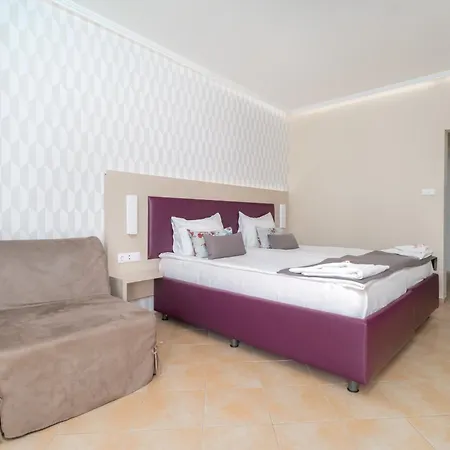 Hotel Mpm Astoria