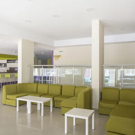 Mpm Astoria 4* Napospart