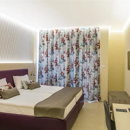 Mpm Astoria 4*