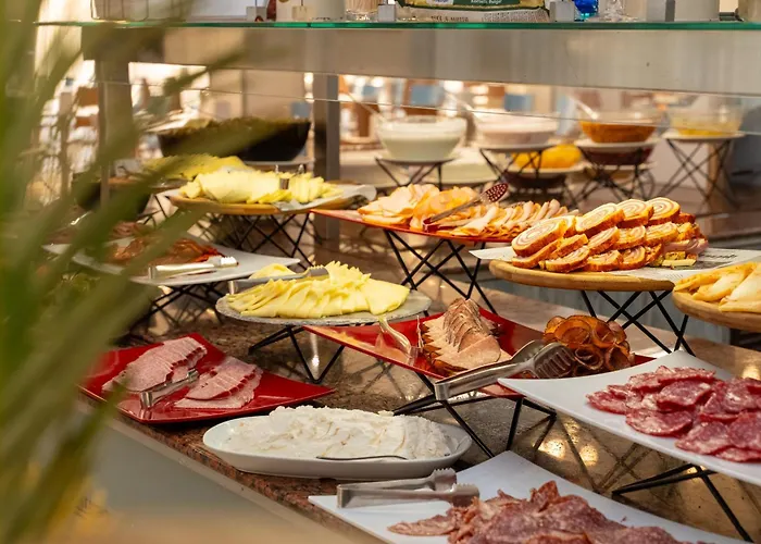 Mpm Astoria Готель Сонячний Берег