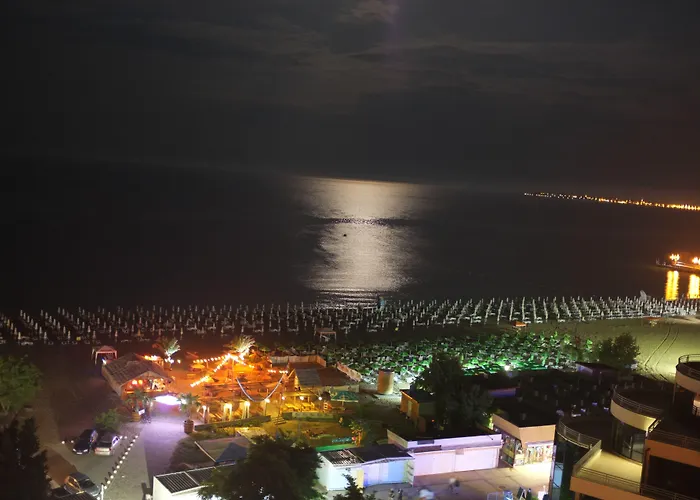 Mpm Astoria Сонячний Берег