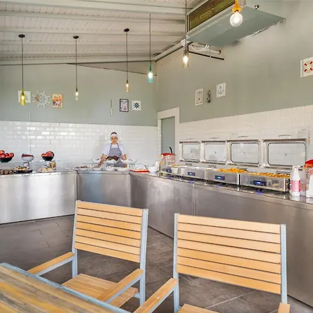 Mpm Astoria Hotel 4*