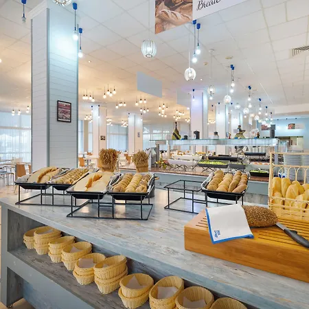 Hotel Mpm Astoria - Ultra 4*